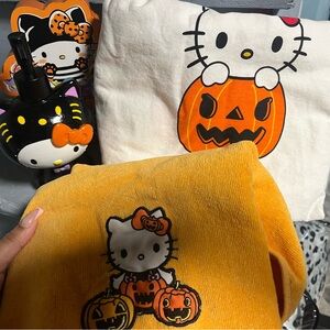 Hello Kitty Halloween Towel Set